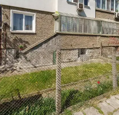 Photo 3 — Three-room apartment with garage in Levski, Sofia