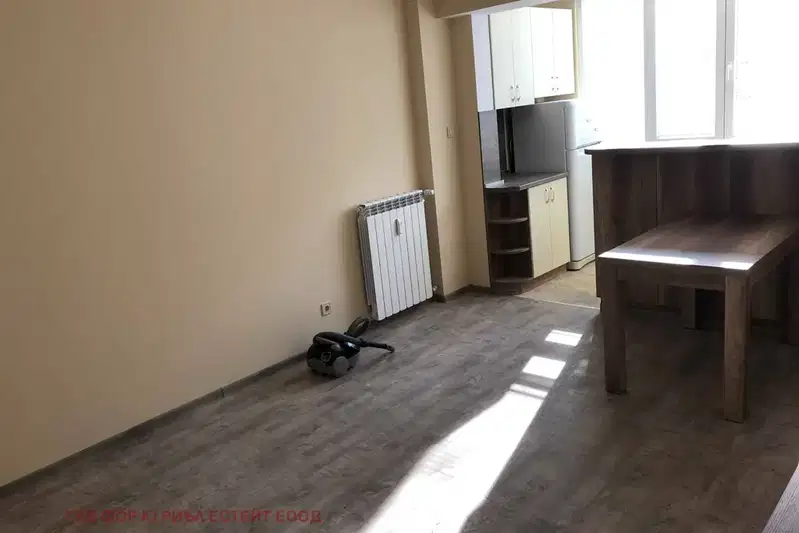 Двустаен апартамент с югозападно изложение в Левски Г, София