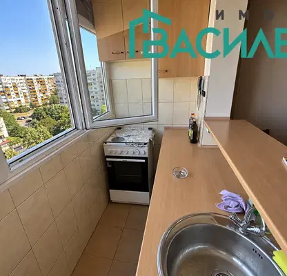 Снимка 4 — Тристаен апартамент 60 кв.м. в Левски Г с тераса