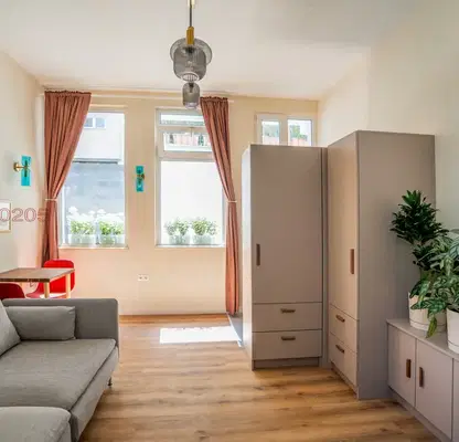 Photo 2 — Studio apartment in Lozenets with East/South aspect