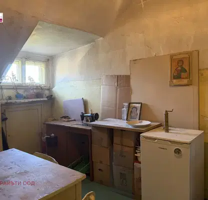 Photo 3 — Two-room apartment in Lozenets with balcony and southwest aspect
