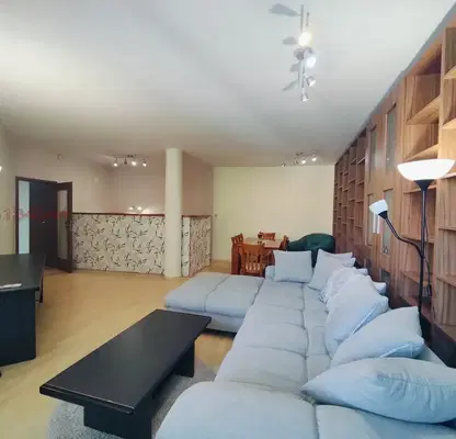 Photo 5 — Spacious 3-room apartment in Lozenets with terrace