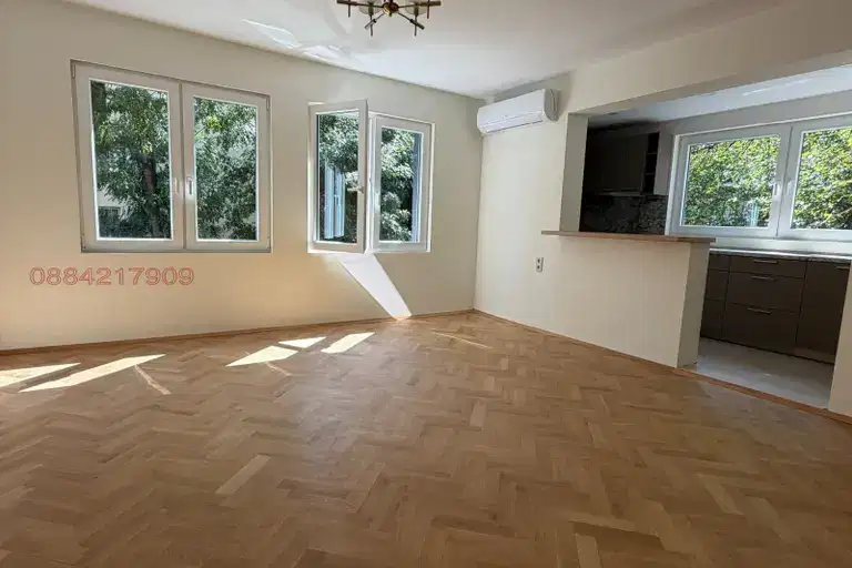 Three-room apartment with studio in Lozenets, Sofia