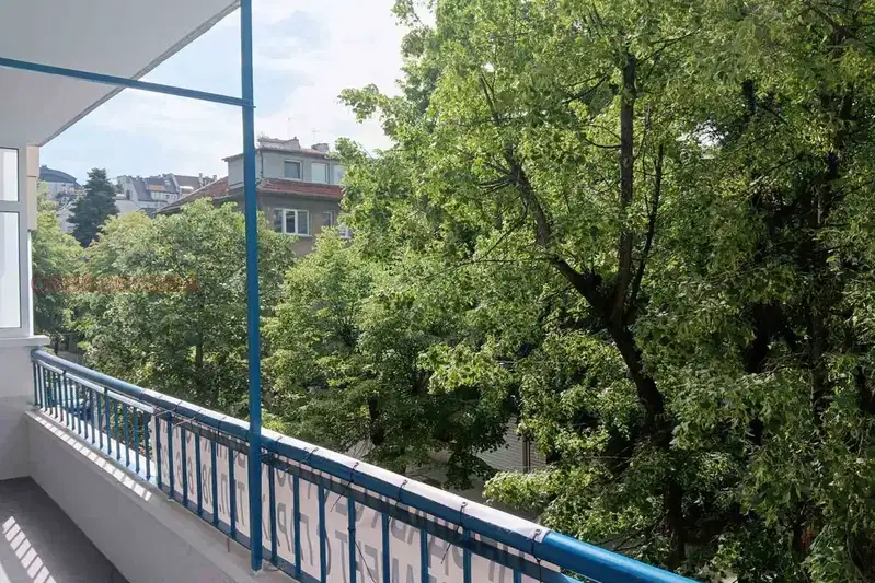 3-bedroom apartment in Sofia, Lozenec