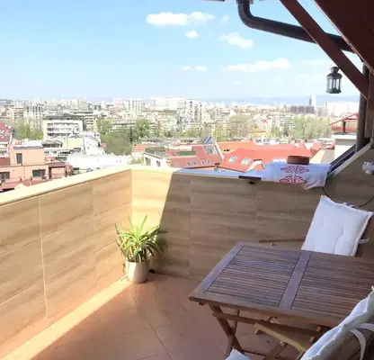 Снимка 4 — Голям 4-стаен мезонет в Лозенец с възможност за гараж