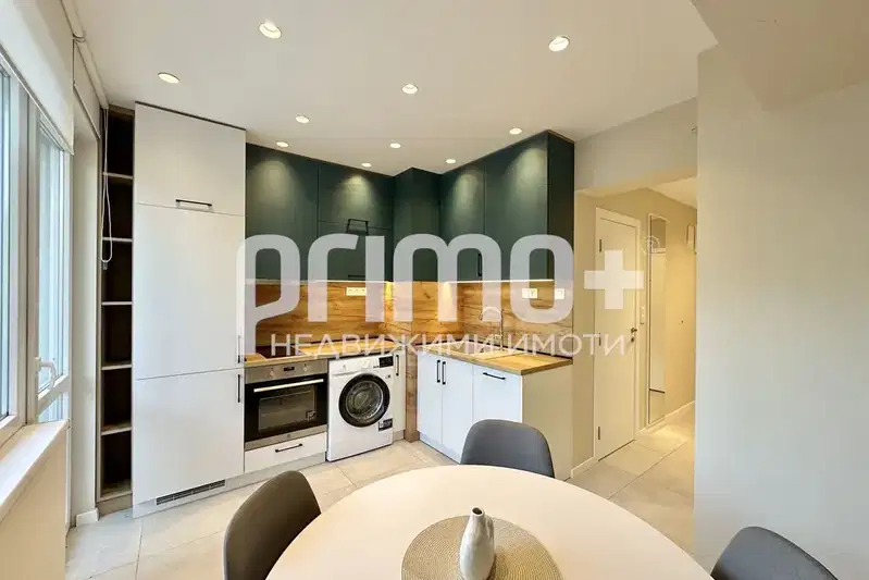 Two-room apartment with terrace in Lozenets, Sofia
