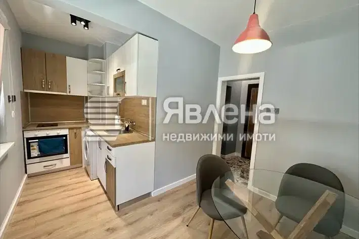 Three-room apartment with terrace in Lozenets, Sofia