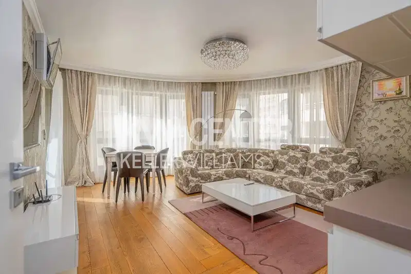 Three-room apartment with terrace in Lozenets, Sofia