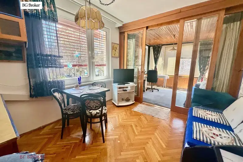 3-room apartment in Lozenets with southwest aspect