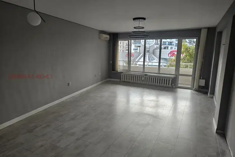 3-room apartment in Lozenets with elevator and security