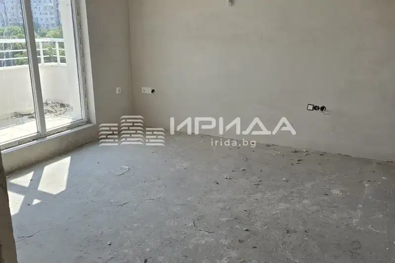 Two-room apartment with large terrace in Lyulin 10, Sofia
