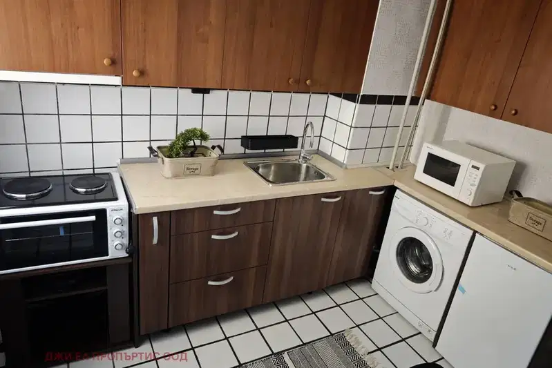 Two-room apartment in Lyulin 10 with parking and balcony