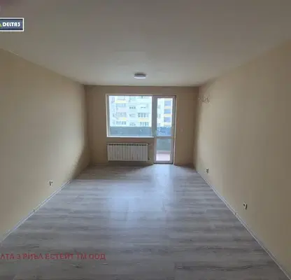 Photo 3 — Two-room apartment with two terraces in Lyulin 10, Sofia