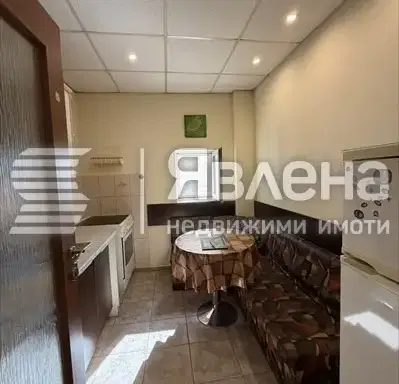Снимка 3 — Двустаен апартамент с тераса в Люлин 10, София
