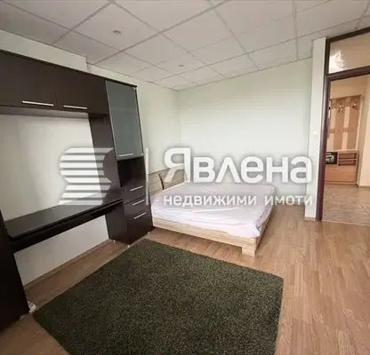 Снимка 5 — Двустаен апартамент с тераса в Люлин 10, София