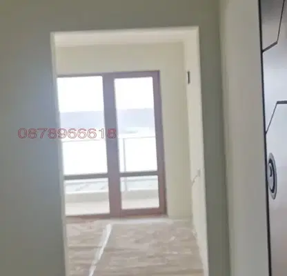 Снимка 2 — Двустаен апартамент 68 кв.м. в Люлин 2 с изложение на първи етаж
