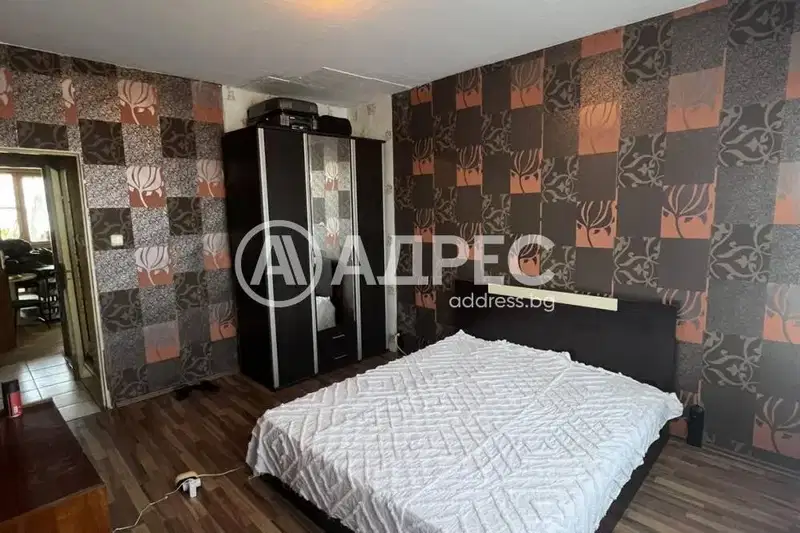 3-bedroom apartment in Sofia, Lyulin 2