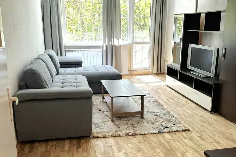 3-bedroom apartment in Sofia, Lyulin 2