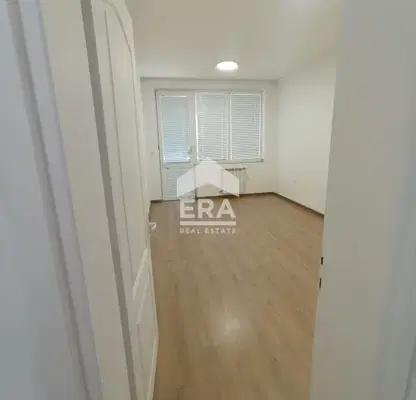 Photo 5 — Two-room apartment with south aspect in Lyulin 3, Sofia