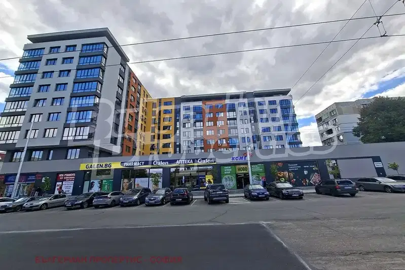 Two-room apartment in Lyulin 4 with balcony and elevator