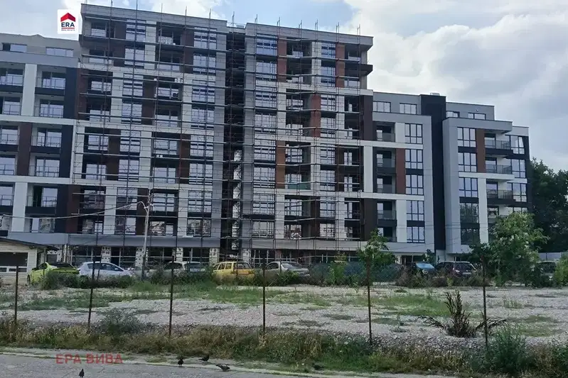 Spacious 4-room apartment in Lyulin 5, Sofia