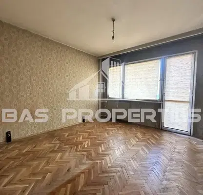 Снимка 5 — Тристаен апартамент с две тераси в Люлин 7, София