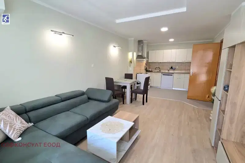 Two-room apartment in Lyulin 8 with balcony and controlled access