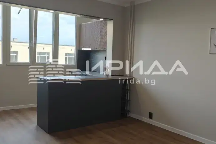 Three-room apartment in Lyulin 9 with glazed terrace