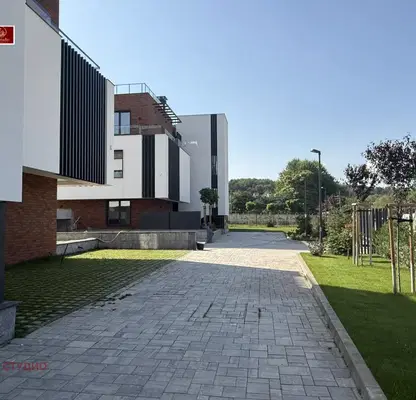 Photo 2 — Three-room apartment in m-t Detski grad with large terrace