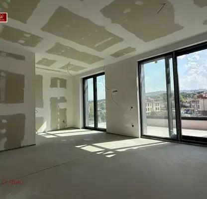 Photo 3 — Three-room apartment in m-t Detski grad with large terrace