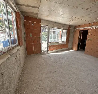 Photo 2 — 4-room apartment with yard in m-t Gardova glava, Boyana
