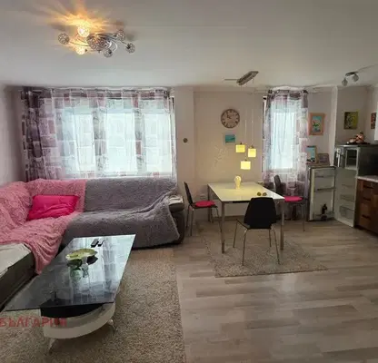 Photo 3 — Three-room apartment with terrace in m-t Gardova glava, Sofia