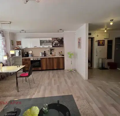 Photo 5 — Three-room apartment with terrace in m-t Gardova glava, Sofia