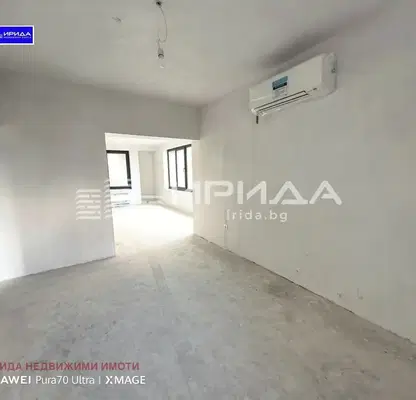 Снимка 2 — Двустаен апартамент 105 кв.м в Малинова долина с голяма тераса