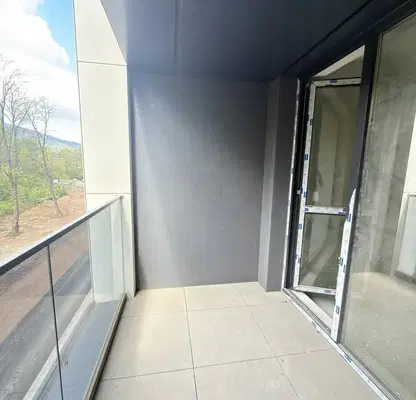 Photo 2 — Two-room apartment in Malinova Dolina with terrace and view