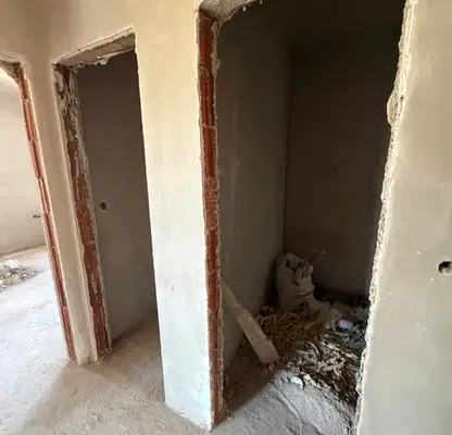 Снимка 4 — Двустаен апартамент с три изложение в Малинова долина