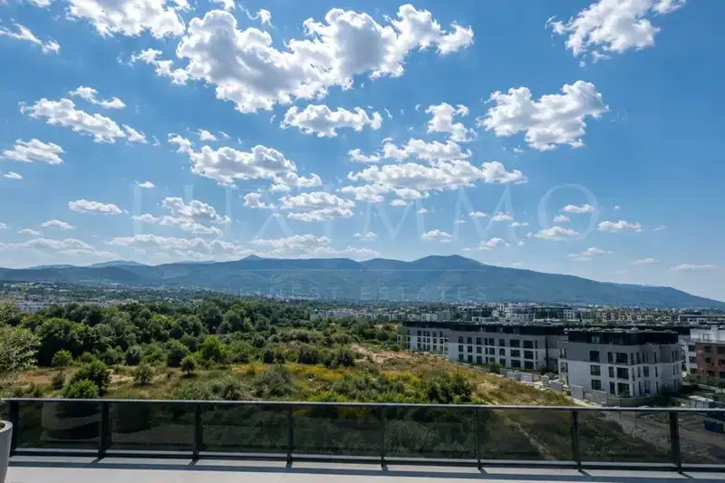Three-room apartment with two terraces in Malinova dolina, Sofia