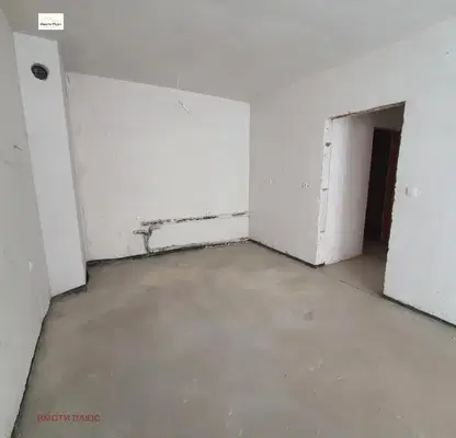 Photo 3 — Three-room apartment in Malinova dolina with underground garage