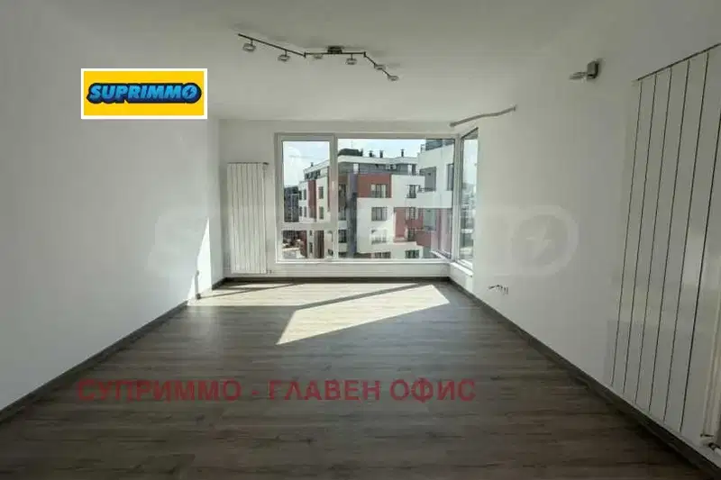 Просторен 3-стаен апартамент в Малинова долина с тераса
