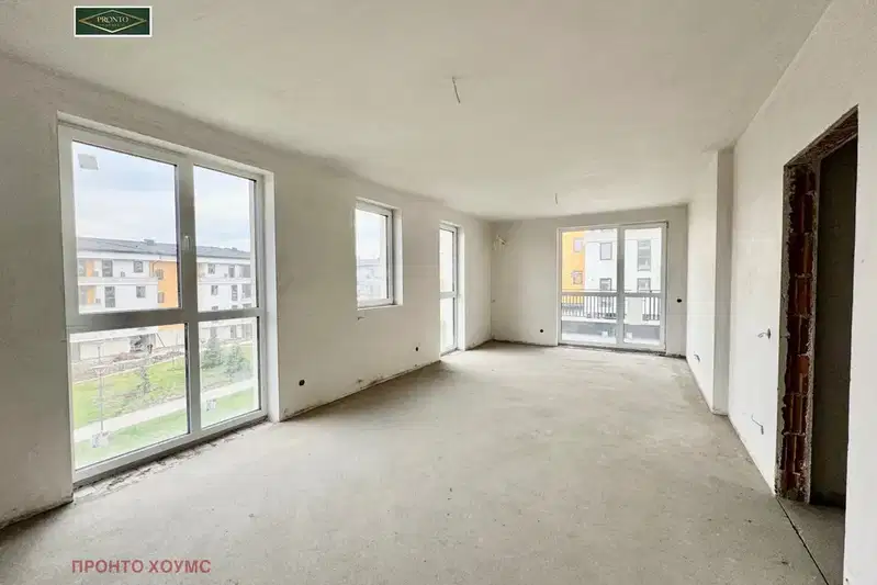Spacious 3-room apartment in Malinova dolina with garage