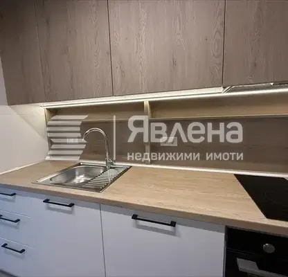 Снимка 2 — Едностаен апартамент с панорамна гледка в Малинова долина