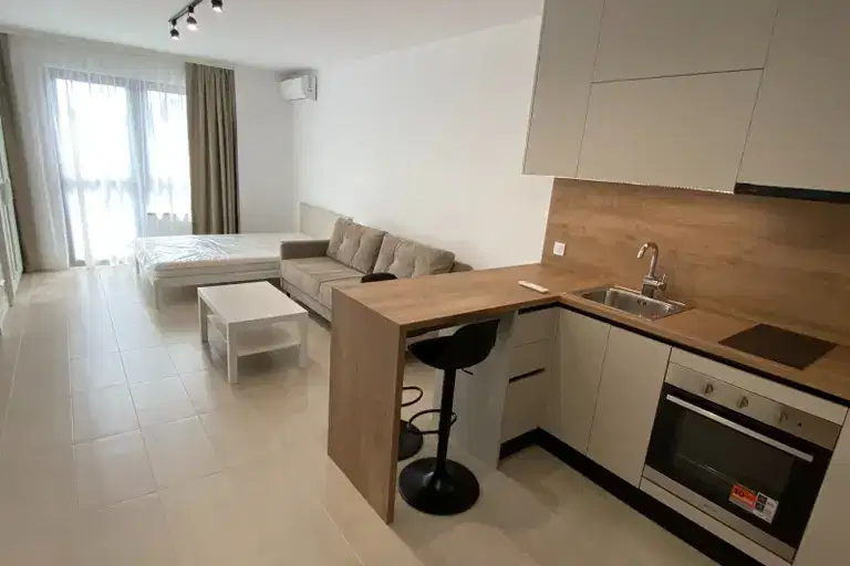 One-room apartment with terrace in Malinova dolina, Sofia