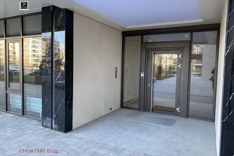 Two-room apartment in Manastirski Livadi with terrace