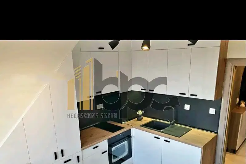 Two-room apartment in Manastirski Livadi with parking space