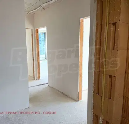 Photo 3 — Three-room apartment in Manastirski Livadi with parking