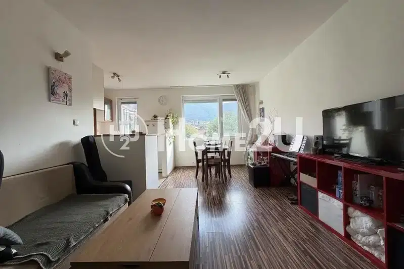 3-bedroom apartment in Sofia, Manastirski Livadi