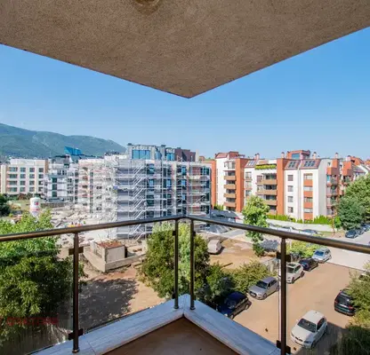 Photo 5 — 4-room apartment in Manastirski Livadi with terrace