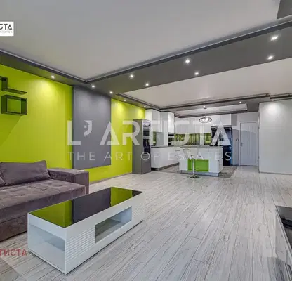 Photo 4 — 4-room apartment with panoramic terrace in Manastirski Livadi