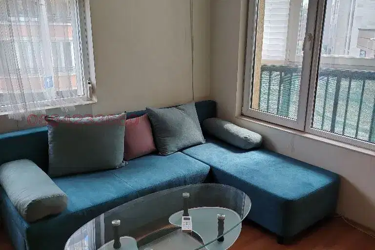 Two-room apartment in Manastirski Livadi with elevator