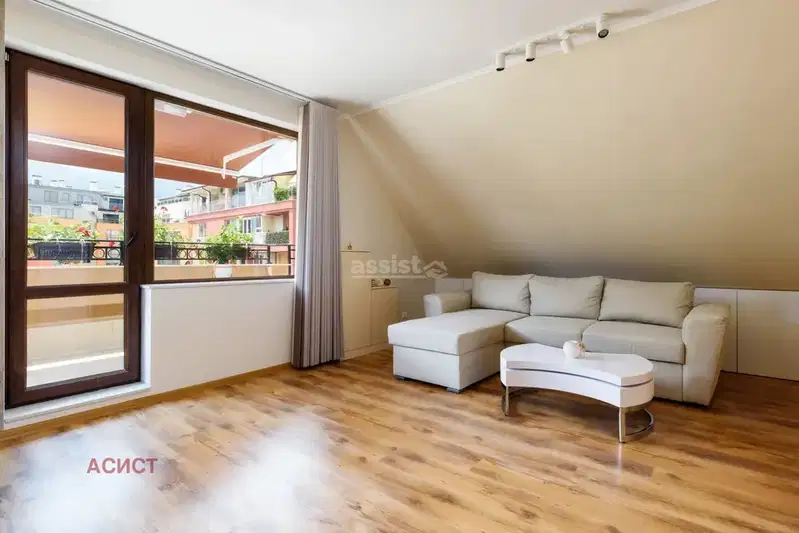 2-room apartment in Manastirski livadi with terrace and parking space